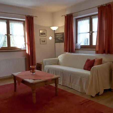 Haus Savoy - 1 Апартаменти *